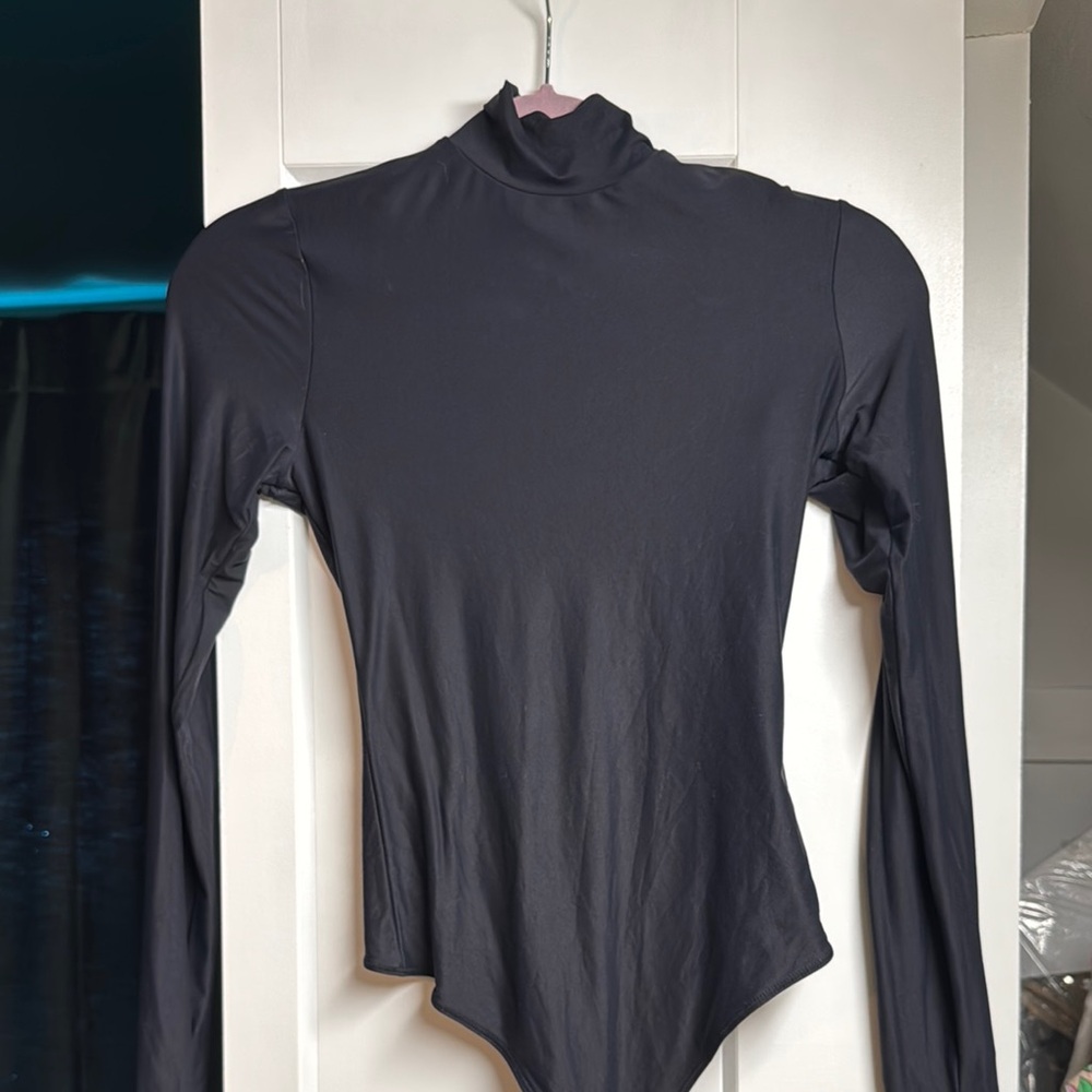Abercrombie & Fitch Black Asymmetrical Long Sleeve Bodysuit